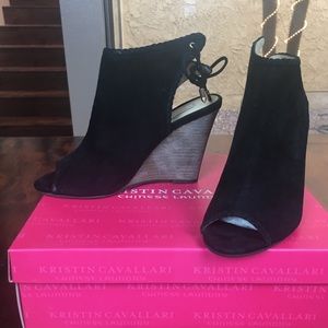 NIB Kristin Cavallari Chinese Laundry Wedge Sz 8.5